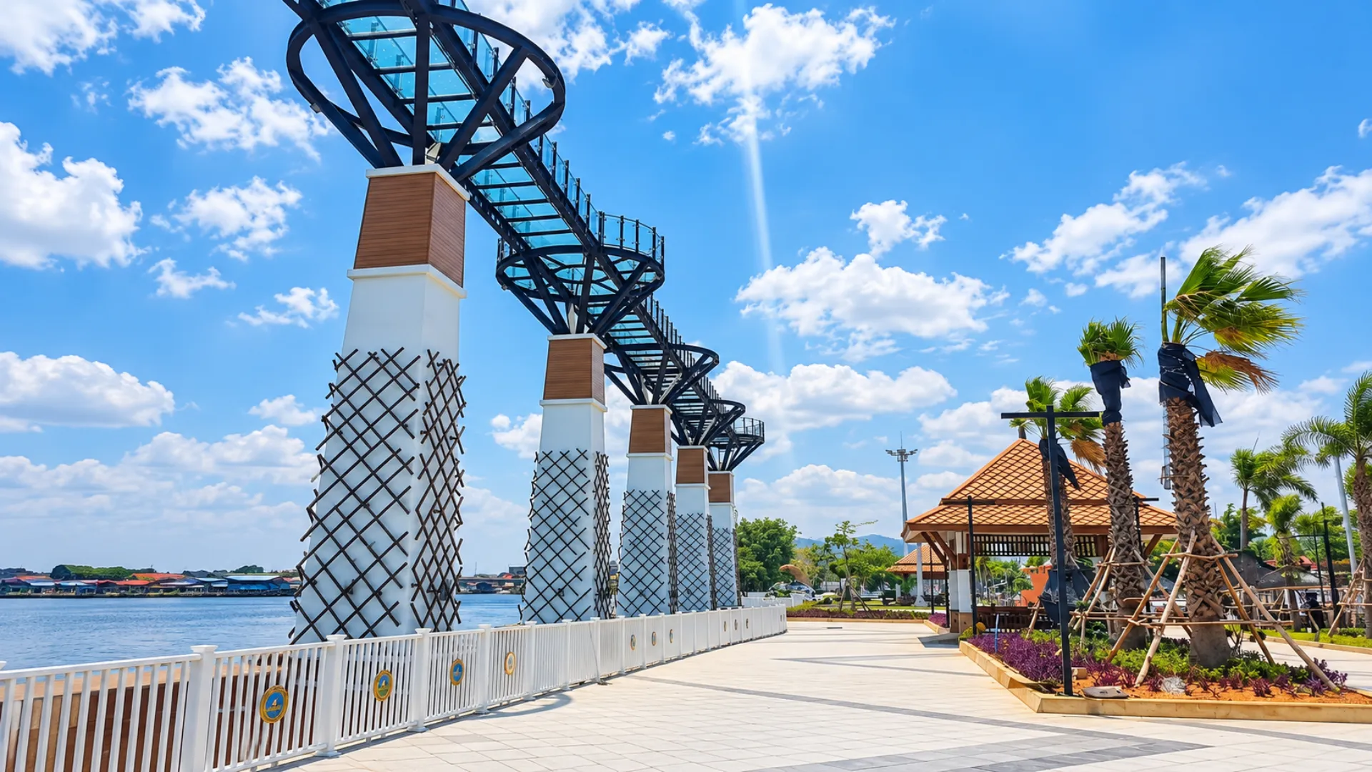 SIC 5D4N Bangkok Pattaya Khancanaburi